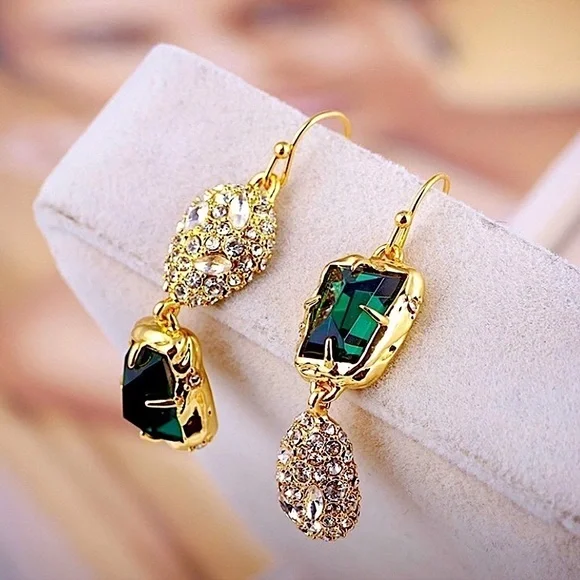 ALEXIS BITTAR Double Drop Mismatched Green Crystal Dangle Earrings - Picture 2 of 12